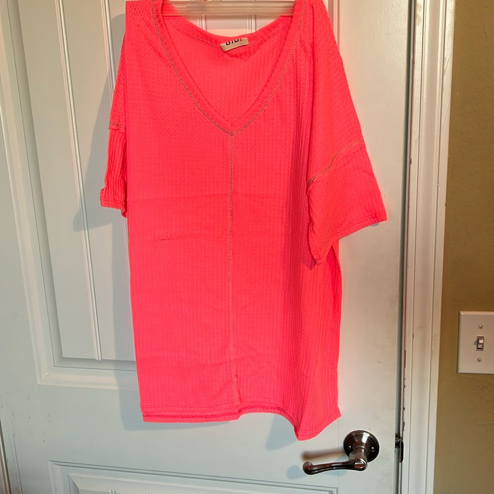 Neon blouse L